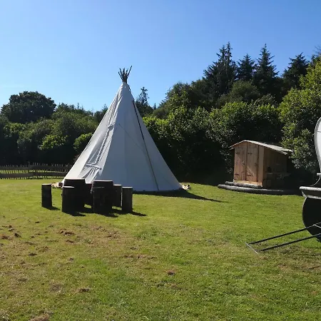 Le Tipi Du Phare Ouest Campsite Lannion