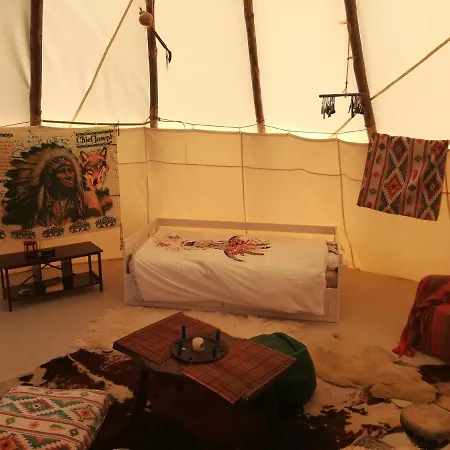 Le Tipi Du Phare Ouest Campsite *